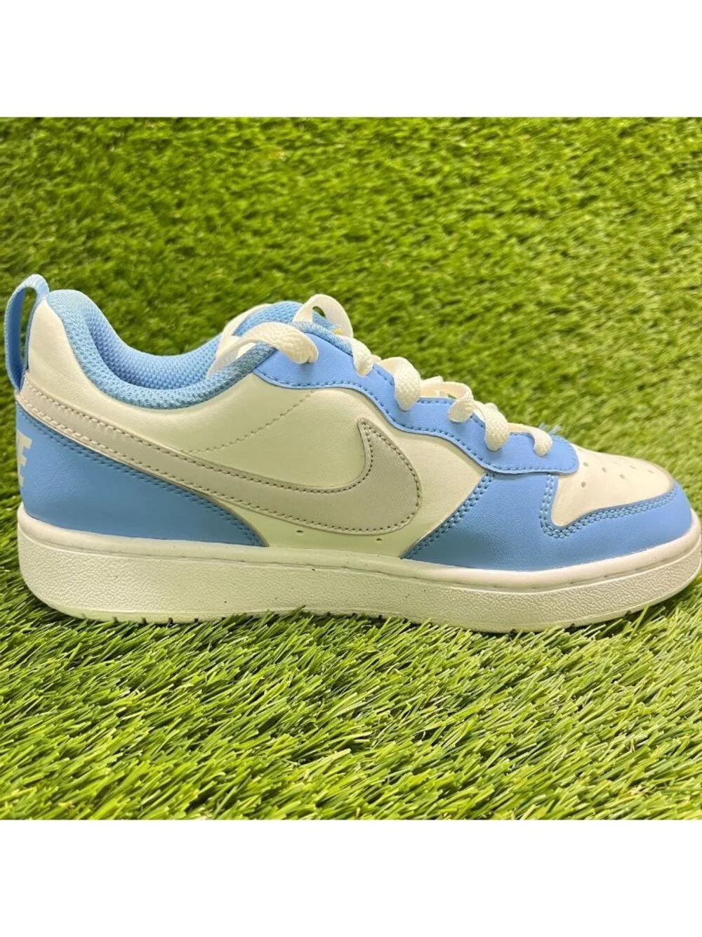 Nike Court Borough Low Recraft Boys Size 4Y White Blue Athletic Shoes Sneakers